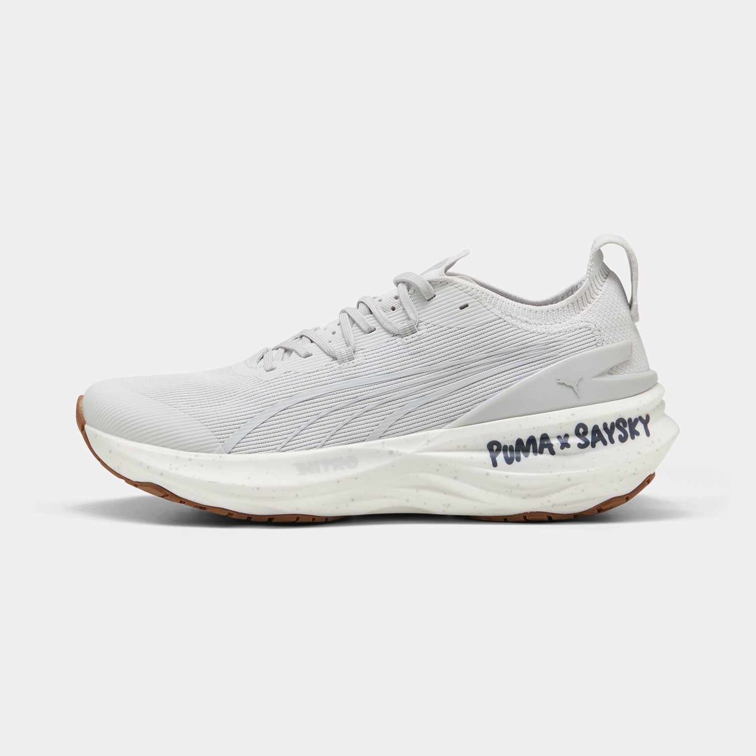 国内発送 PUMA x SAYSKY ForeverRun NITRO 2 スニーカー グレー SAYSKY PUMA X SAYSKY ForeverRun NITRO 2 – Saysky.com